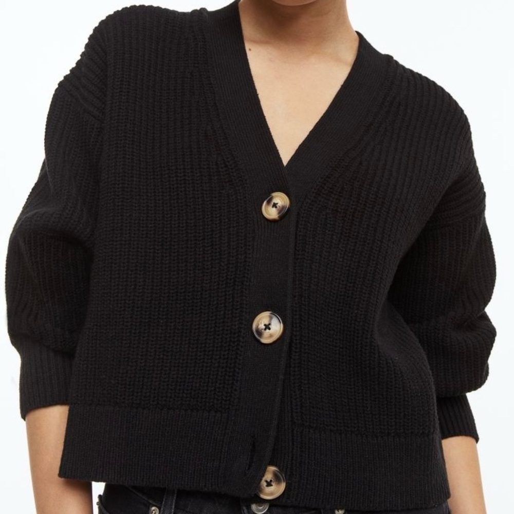 H&M Rib Knit Cardigan - Picture 2 of 6